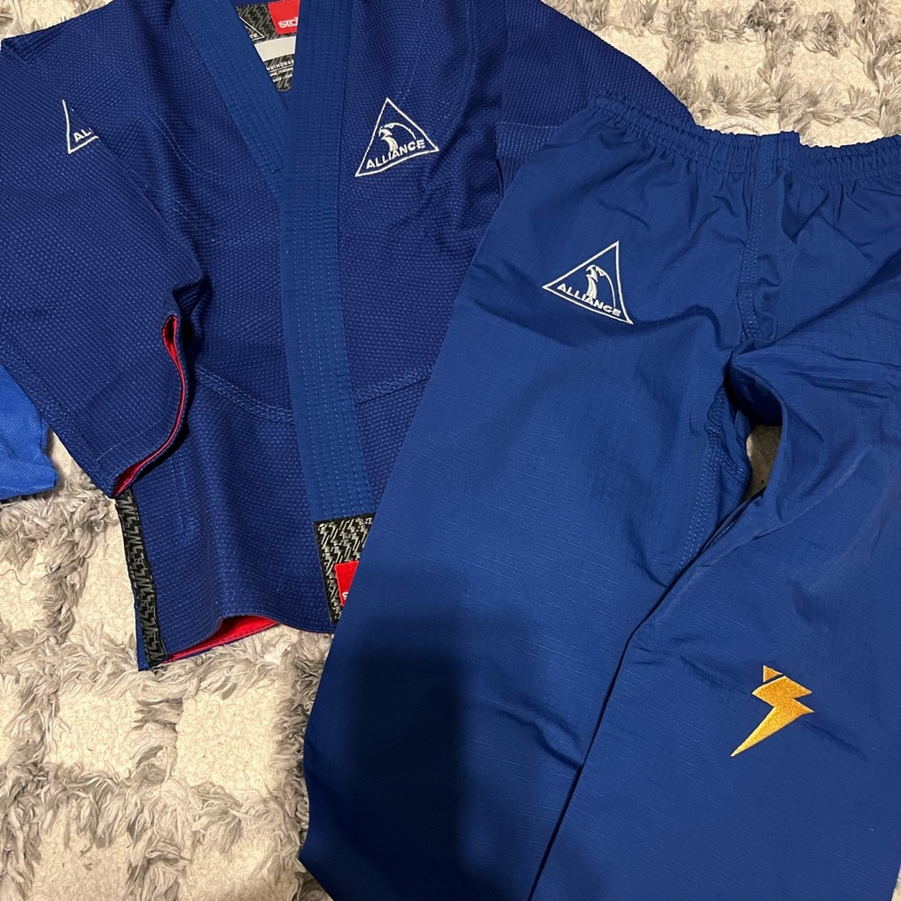 Alliance Storm Gi